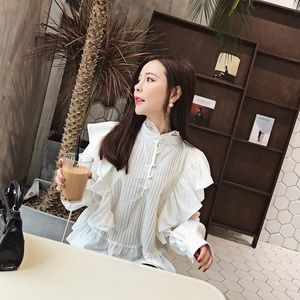 Court machine white long-sleeved shirt
